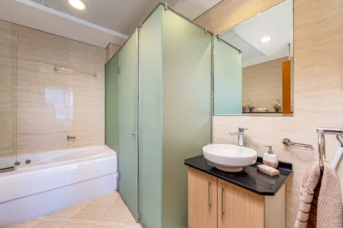 1 Bedroom Apartment in Ocean Heights