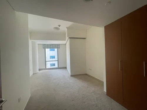 3 Bedrooms Apartment in Ocean Heights