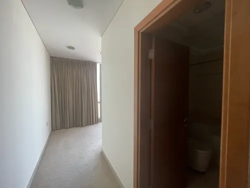 3 Bedrooms Apartment in Ocean Heights