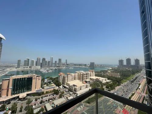 3 Bedrooms Apartment in Ocean Heights