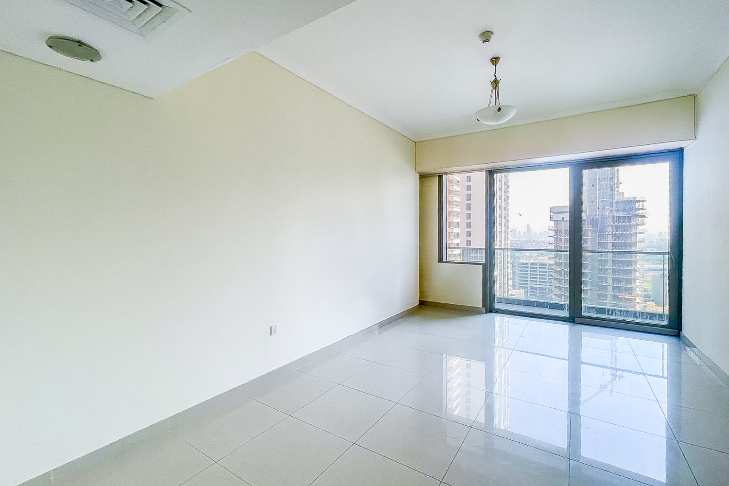 1 Bedroom Apartment in Ocean Heights