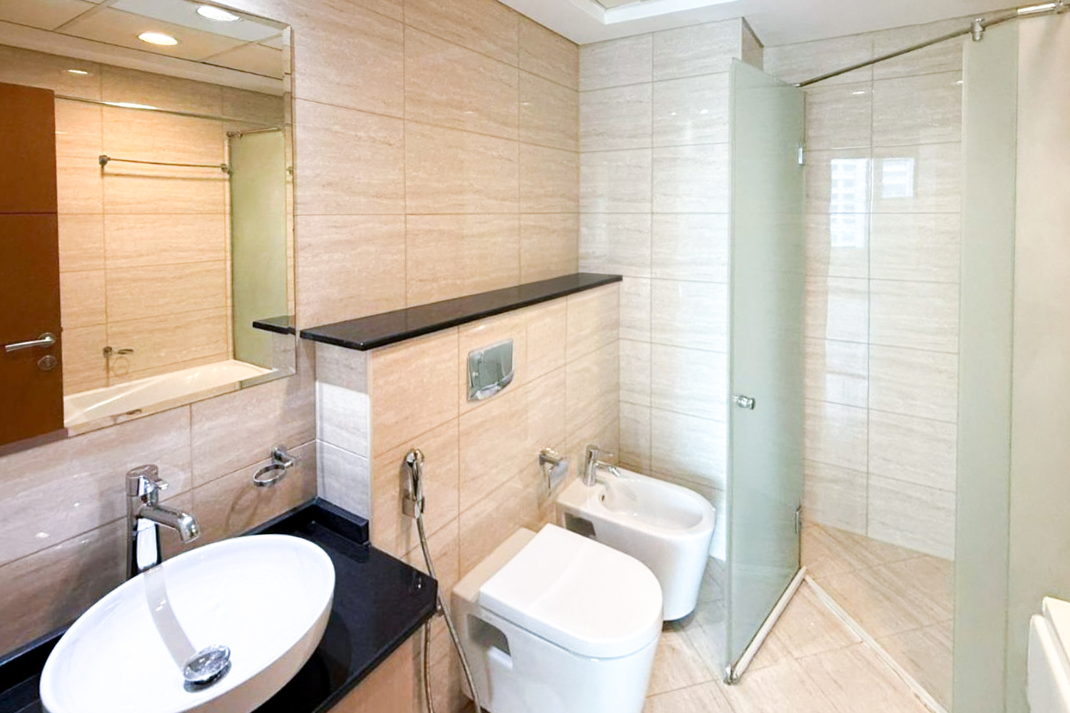 1 Bedroom Apartment in Ocean Heights