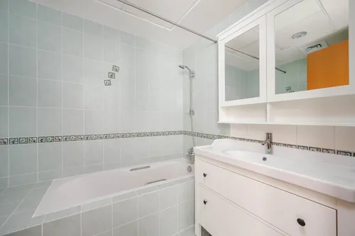 3 Bedrooms Apartment in The Waves Tower A