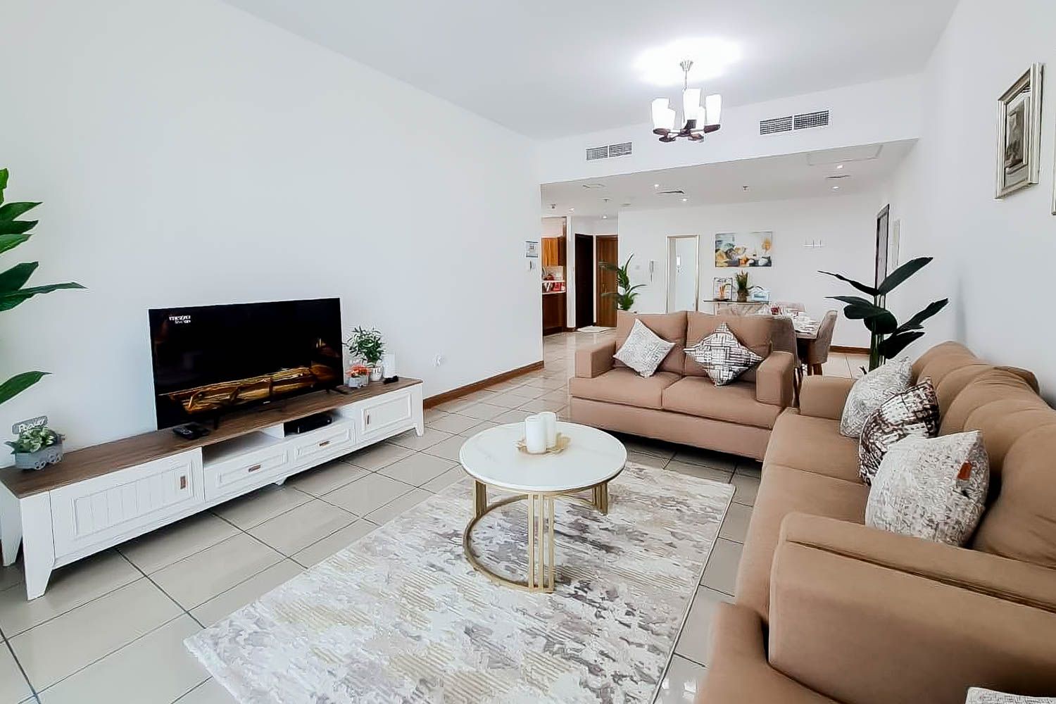 2 Bedrooms Apartment in Sulafa Tower