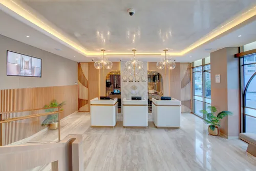 1 Bedroom Apartment in Safeer Tower