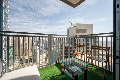 3 Bedrooms Apartment in 5242 Tower 1