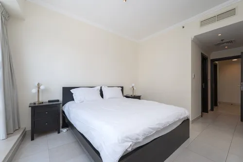 1 Bedroom Apartment in Marina Quays West