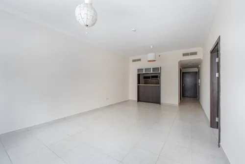 1 Bedroom Apartment in Marina Quays West