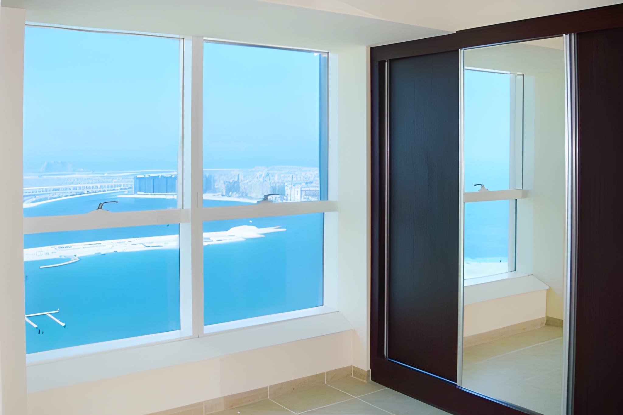 2 Bedrooms Apartment in Elite Residence