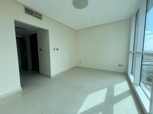 2 Bedrooms Apartment in 23 Marina