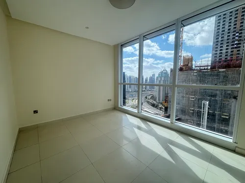 2 Bedrooms Apartment in 23 Marina