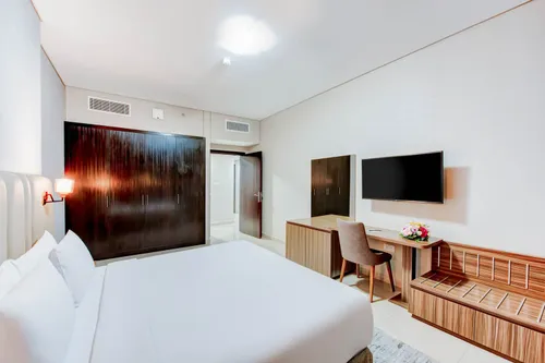 1 Bedroom Apartment in Safeer Tower