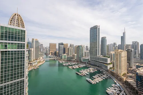 2 Bedrooms Apartment in Marina Wharf 1