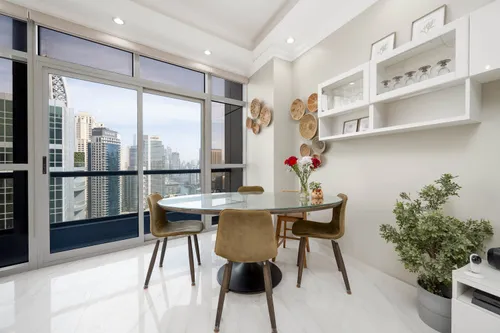 2 Bedrooms Apartment in Marina Wharf 1