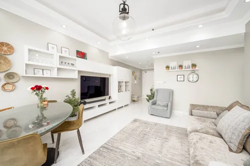 2 Bedrooms Apartment in Marina Wharf 1