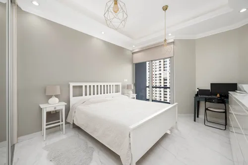 2 Bedrooms Apartment in Marina Wharf 1