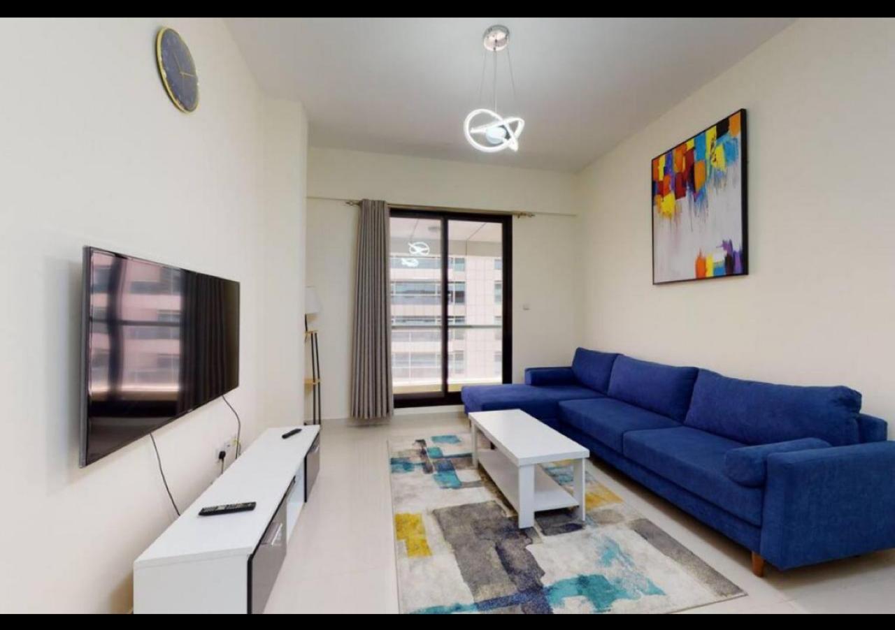 1 Bedroom Apartment in Escan Tower