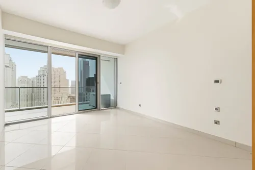 2 Bedrooms Apartment in Trident Grand Residence