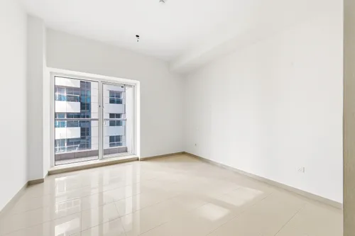 3 Bedrooms Apartment in Emirates Crown