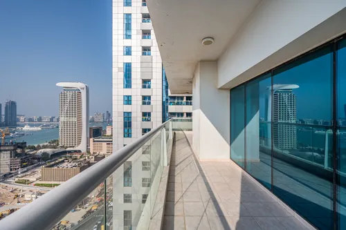 3 Bedrooms Apartment in Emirates Crown