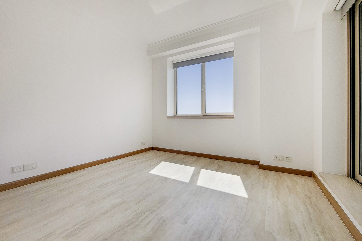 3 Bedrooms Apartment in Al Mesk Tower