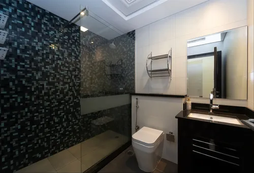 4 Bedrooms Apartment in Cayan Tower