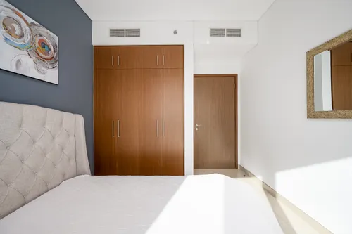 2 Bedrooms Apartment in 5242 Tower 2