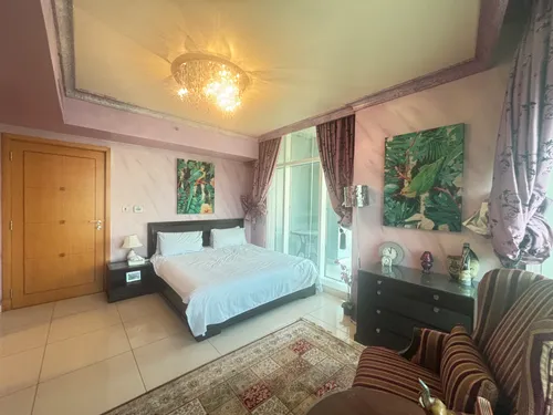 4 Bedrooms Penthouse in Marinascape Avant