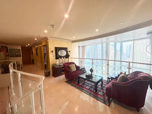 4 Bedrooms Penthouse in Marinascape Avant