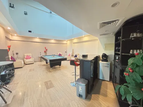 4 Bedrooms Penthouse in Marinascape Avant