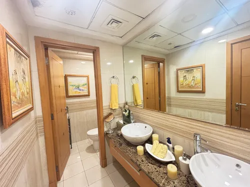 4 Bedrooms Penthouse in Marinascape Avant