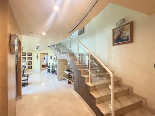 4 Bedrooms Penthouse in Marinascape Avant