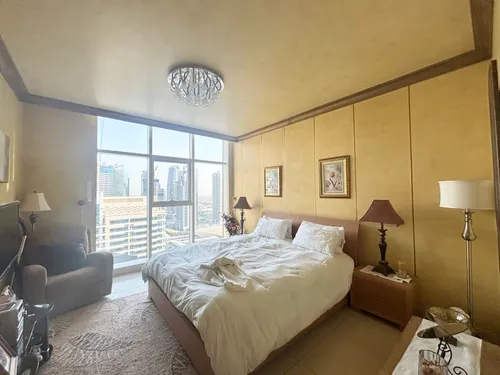 4 Bedrooms Penthouse in Marinascape Avant