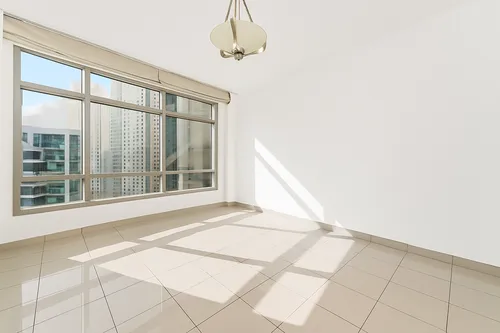 2 Bedrooms Apartment in Fairfield Tower