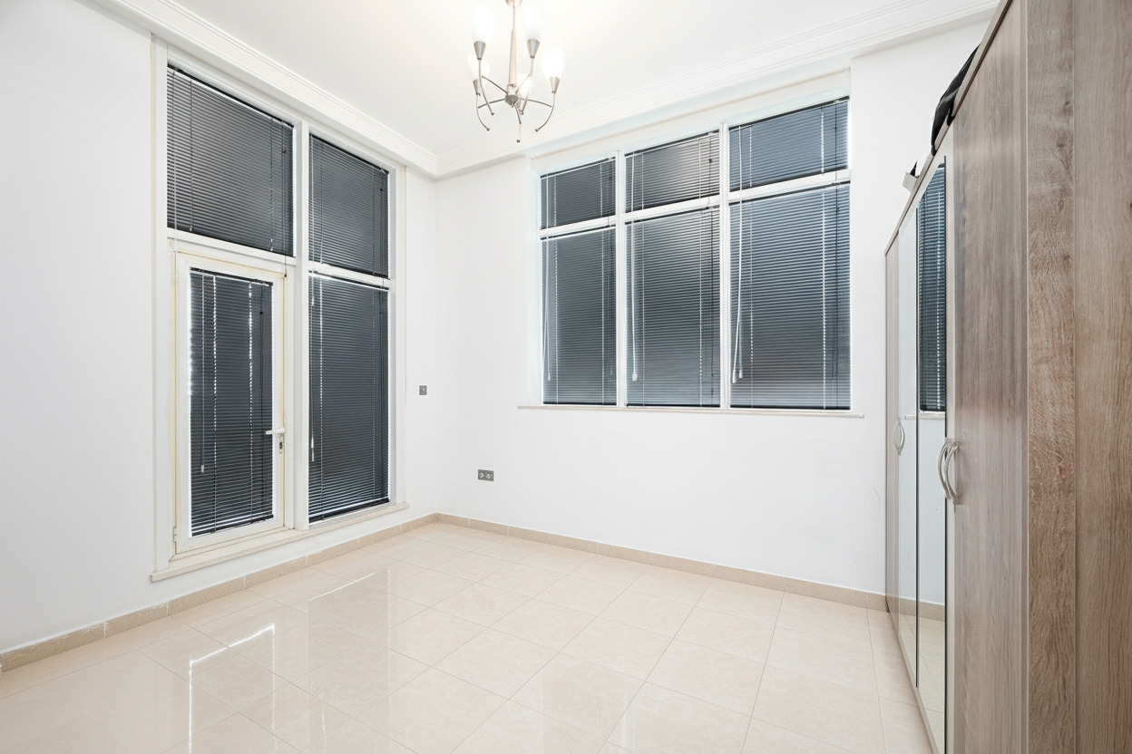 3 Bedrooms Apartment in Trident Waterfront