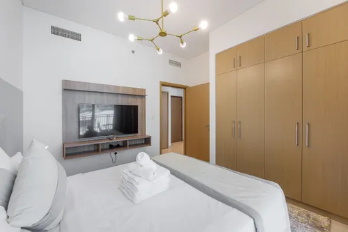 1 Bedroom Apartment in 5242 Tower 2