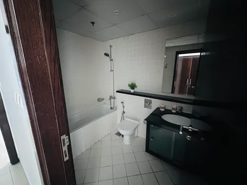 1 Bedroom Apartment in Marina Quays West