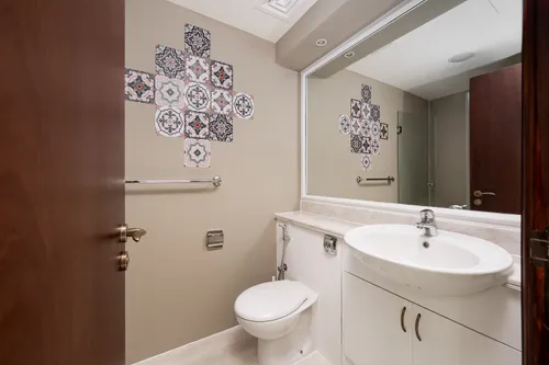 4 Bedrooms Apartment in Al Mesk Tower