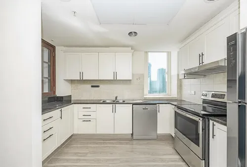 4 Bedrooms Apartment in Al Mesk Tower