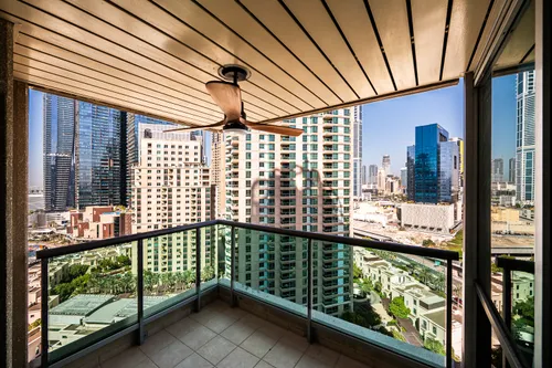 4 Bedrooms Apartment in Al Mesk Tower