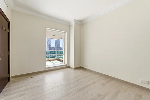 4 Bedrooms Apartment in Al Mesk Tower