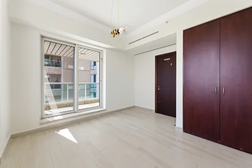 4 Bedrooms Apartment in Al Mesk Tower