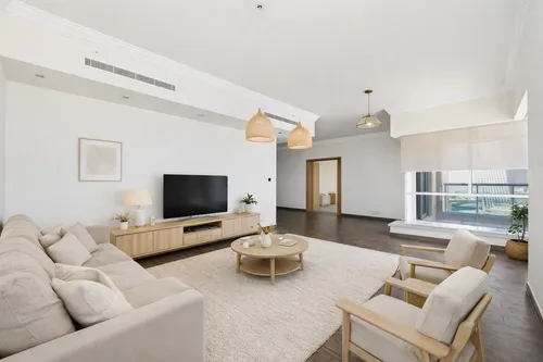 4 Bedrooms Apartment in Al Mesk Tower