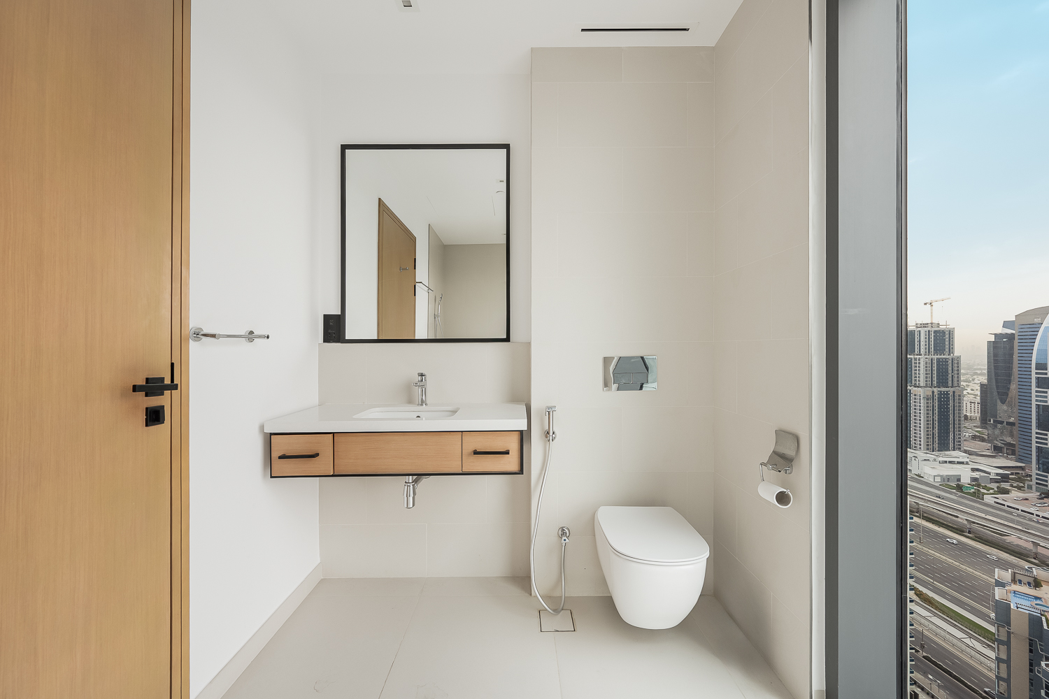 2 Bedrooms Apartment in Vida Residences Dubai Marina