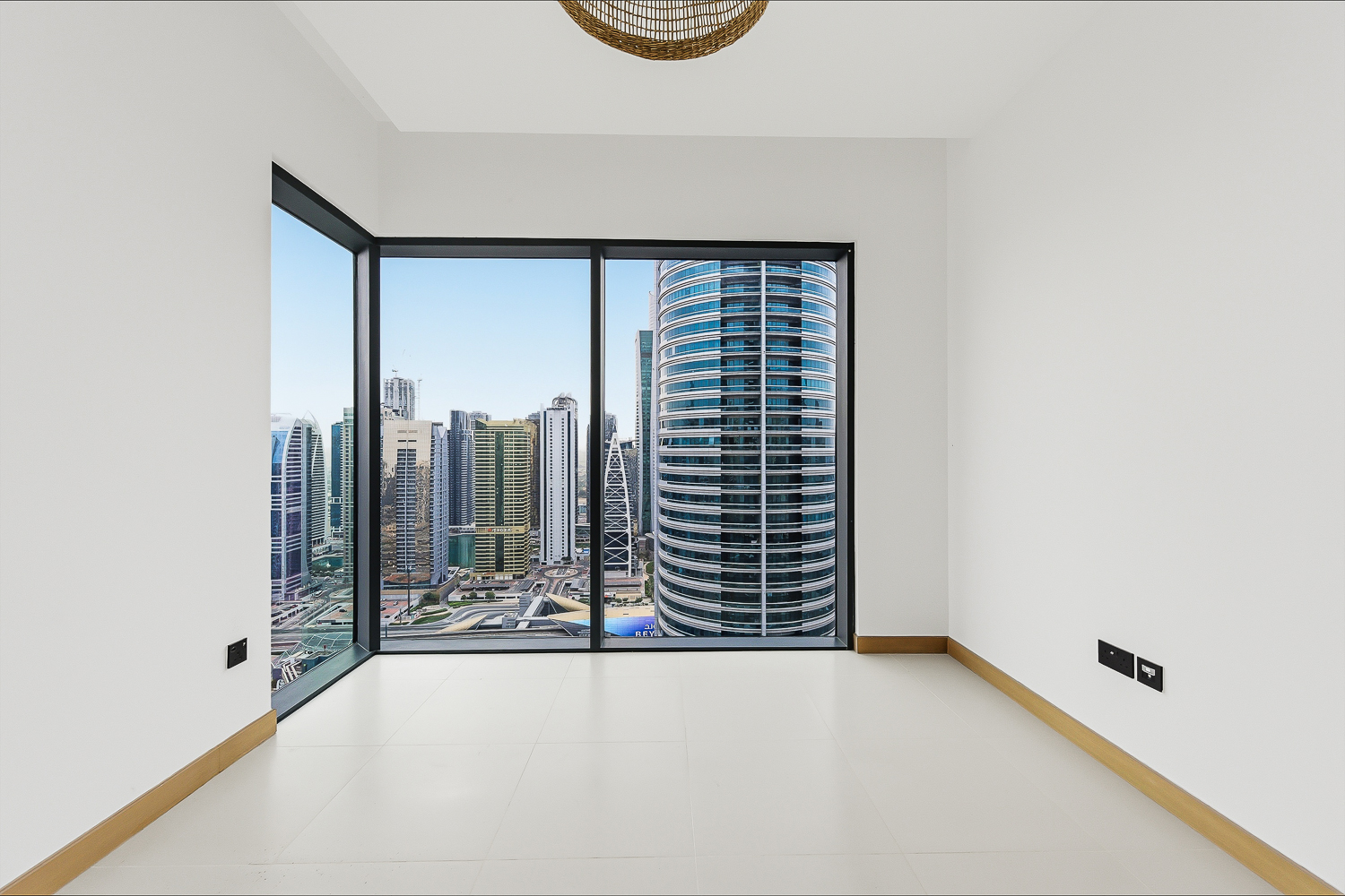 2 Bedrooms Apartment in Vida Residences Dubai Marina