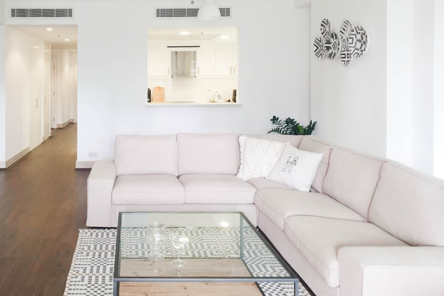 2 Bedrooms Apartment in Murjan Tower