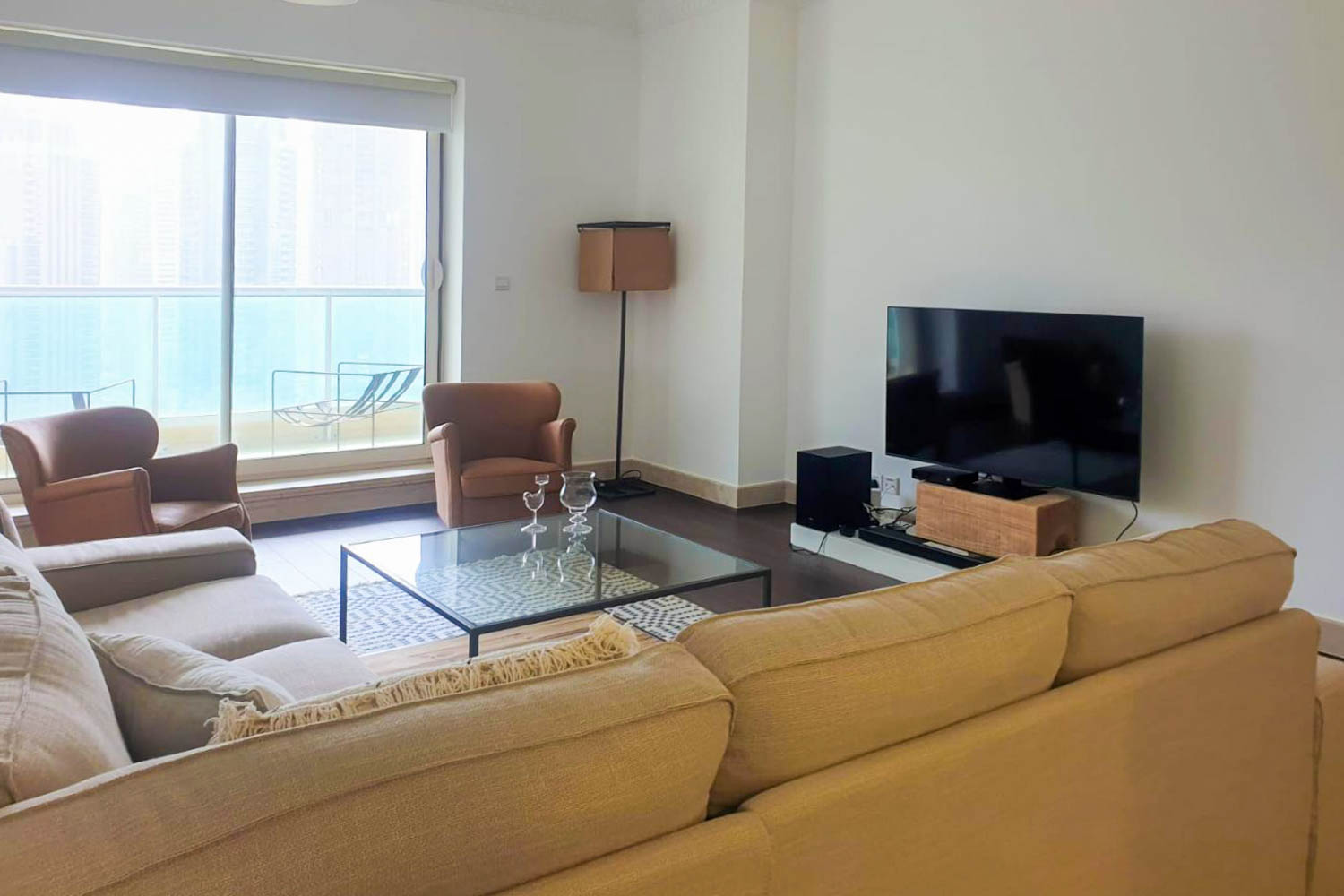 2 Bedrooms Apartment in Murjan Tower