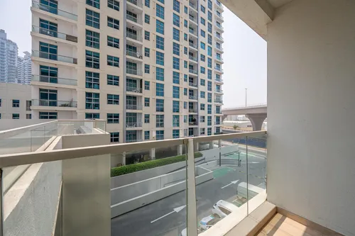 2 Bedrooms Apartment in Studio One