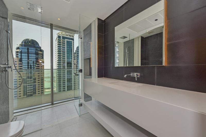 4 Bedrooms Penthouse in Marina Gate 1