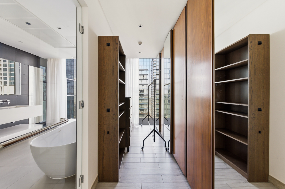 4 Bedrooms Penthouse in Marina Gate 1